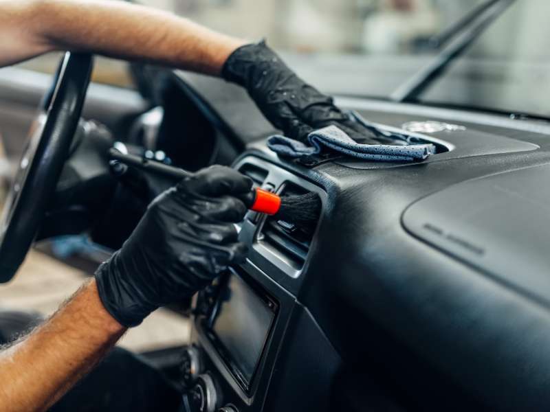 limpieza de vehiculos a domicilio